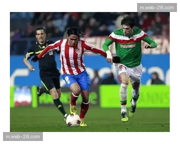 吉达联合客场与哈森姆握手言和 卫冕冠军本赛季状态持续低迷不振